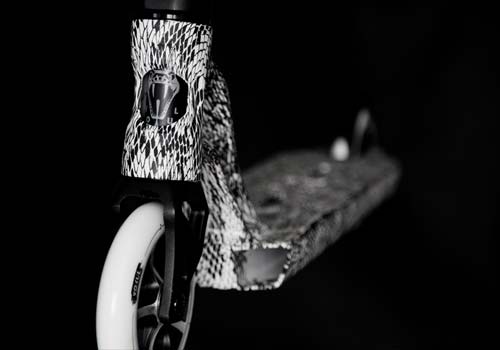 MetaX Park Scooter - Snakeskin