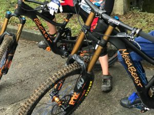 MeekBoyz Bikes Full Suspension Downhill Mountain Bike